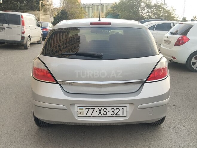 Opel Astra 2004, 268,000 km - 1.4 l - Bakı