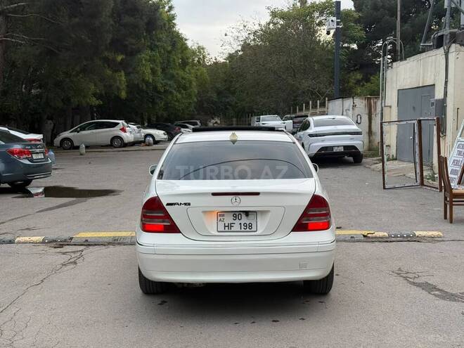 Mercedes C 240 2004, 320,000 km - 2.6 l - Bakı