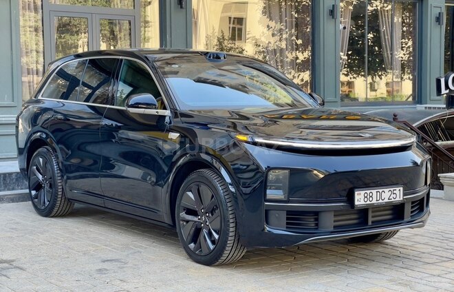 Li Auto L8 2024, 40,000 km - 1.5 l - Bakı