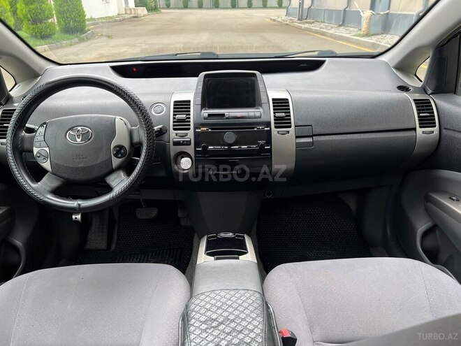Toyota Prius 2007, 300,000 km - 1.5 l - Tovuz