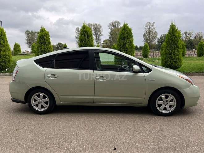 Toyota Prius 2007, 300,000 km - 1.5 l - Tovuz