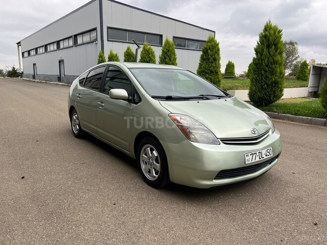 Toyota Prius 2007, 300,000 km - 1.5 l - Tovuz