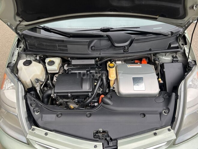 Toyota Prius 2007, 300,000 km - 1.5 l - Tovuz