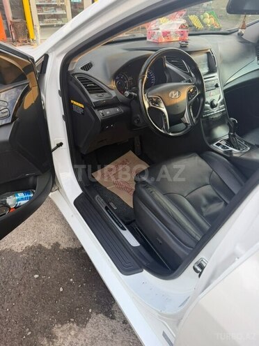 Hyundai Grandeur 2015, 313,000 km - 2.2 l - Beyləqan