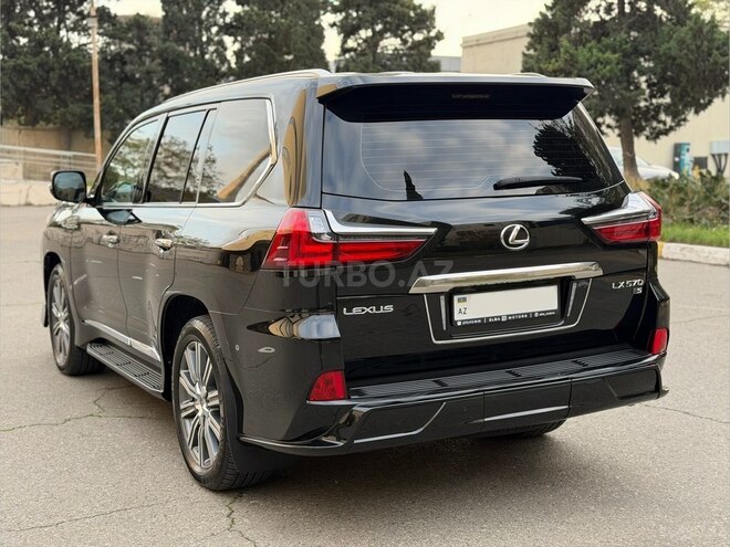 Lexus LX 570 2016, 163,000 km - 5.7 l - Bakı