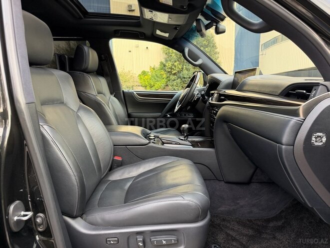 Lexus LX 570 2016, 163,000 km - 5.7 l - Bakı