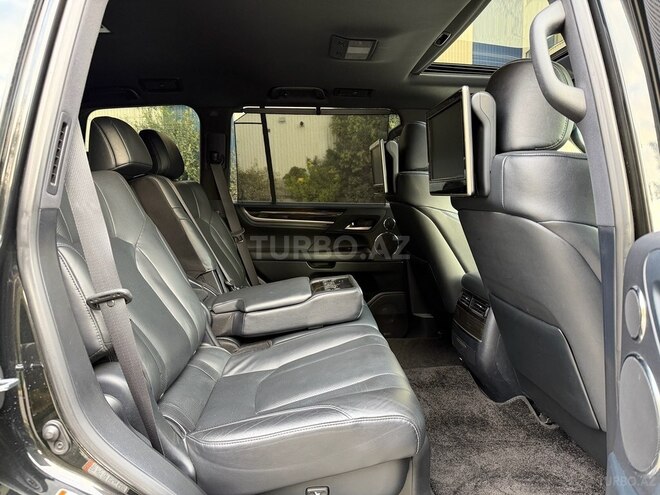 Lexus LX 570 2016, 163,000 km - 5.7 l - Bakı