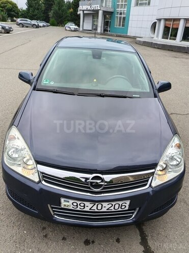 Opel Astra 2008, 221,900 km - 1.4 л - Qazax