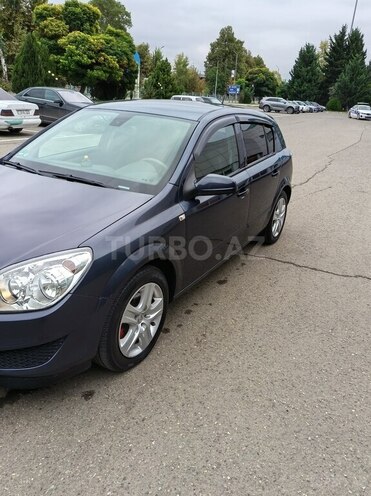 Opel Astra 2008, 221,900 km - 1.4 л - Qazax