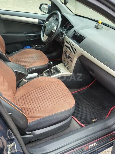 Opel Astra 2008, 221,900 km - 1.4 л - Qazax