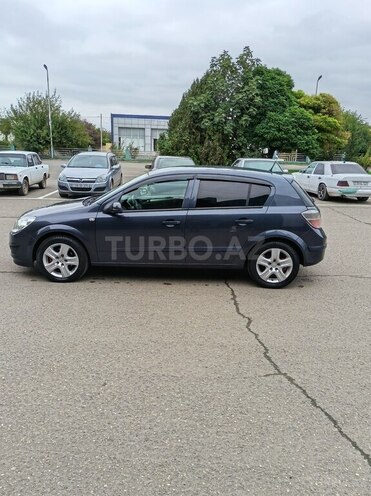 Opel Astra 2008, 221,900 km - 1.4 л - Qazax
