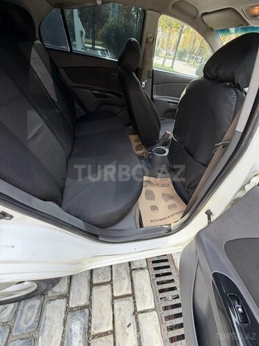 Kia Rio 2011, 370,000 km - 1.4 л - Bakı
