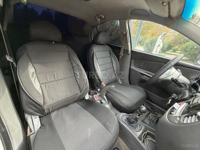 Kia Rio 2011, 370,000 km - 1.4 л - Bakı