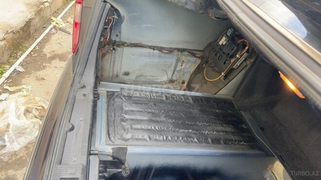 Mercedes E 200 2000, 259,000 km - 2.0 л - Bakı