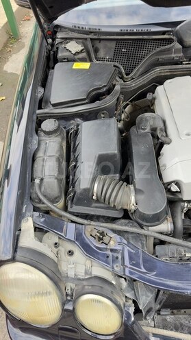 Mercedes E 200 2000, 259,000 km - 2.0 л - Bakı
