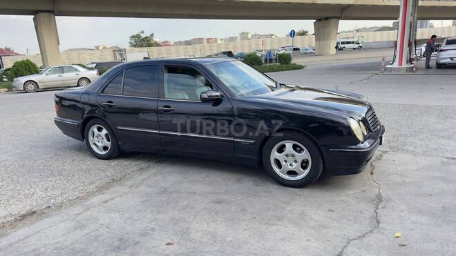 Mercedes E 200 2000, 259,000 km - 2.0 л - Bakı