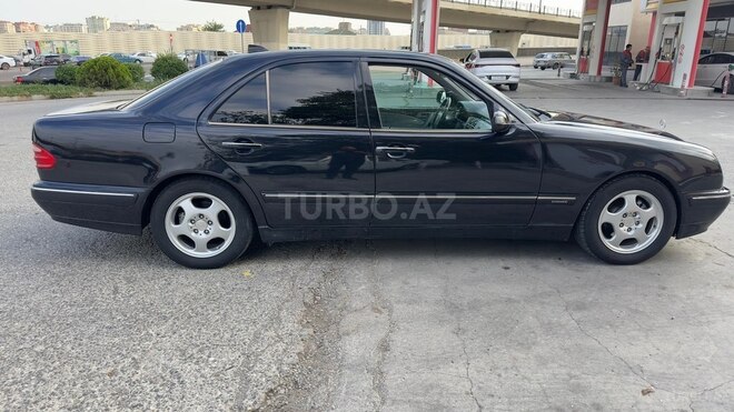 Mercedes E 200 2000, 259,000 km - 2.0 л - Bakı