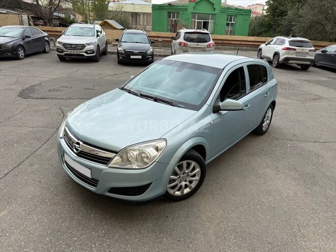 Opel Astra 2009, 242,000 km - 1.4 l - Sumqayıt
