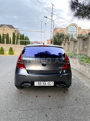 Hyundai i30 2010, 425,000 km - 1.6 l - Bakı