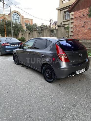 Hyundai i30 2010, 425,000 km - 1.6 l - Bakı