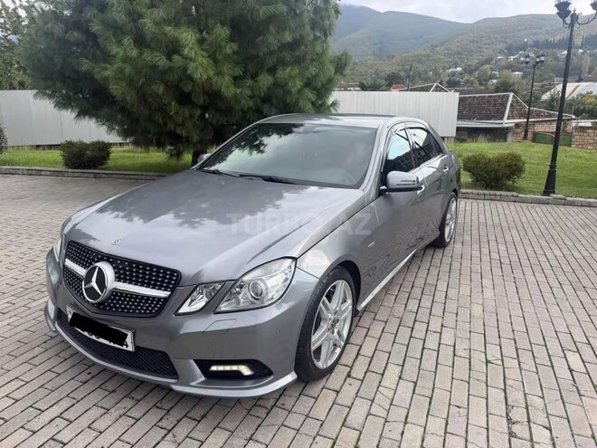 Mercedes E 250 2011, 290,000 km - 1.8 l - Şəki