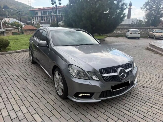 Mercedes E 250 2011, 290,000 km - 1.8 l - Şəki