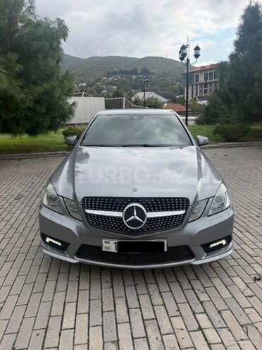 Mercedes E 250 2011, 290,000 km - 1.8 l - Şəki