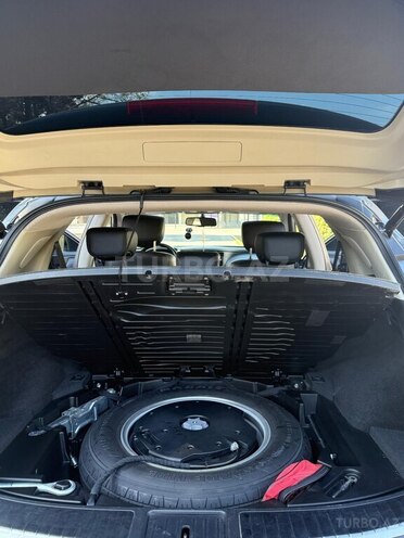 Infiniti QX70 2014, 109,858 km - 3.7 l - Quba