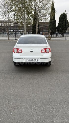 Volkswagen Passat 2010, 266,000 km - 1.8 l - Gəncə