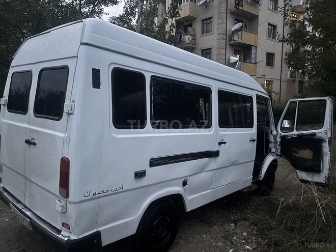 Mercedes 208 D 1994, 106,846 km - 2.9 л - Goranboy