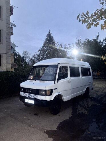Mercedes 208 D 1994, 106,846 km - 2.9 л - Goranboy