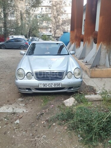 Mercedes E 200 2021, 333,000 km - 2.0 l - Bakı
