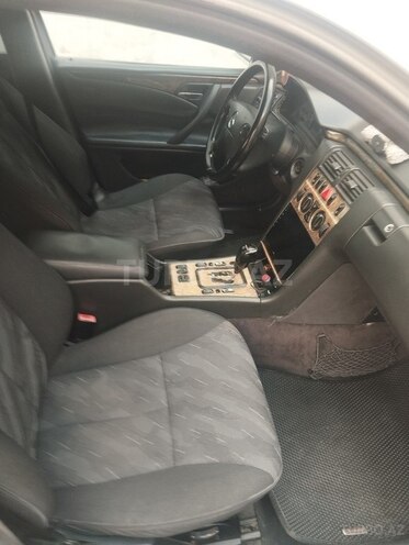 Mercedes E 200 2021, 333,000 km - 2.0 l - Bakı