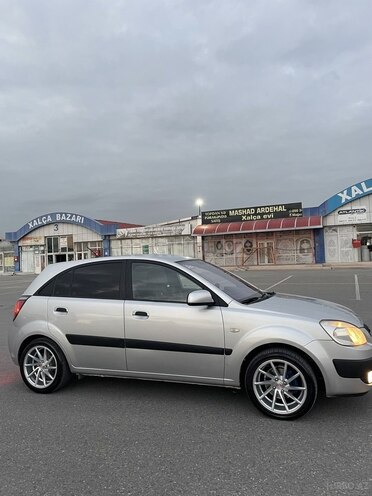 Kia Rio 2005, 230,000 km - 1.4 л - Bakı