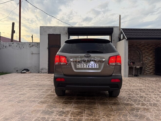 Kia Sorento 2010, 298,000 km - 2.0 л - Beyləqan