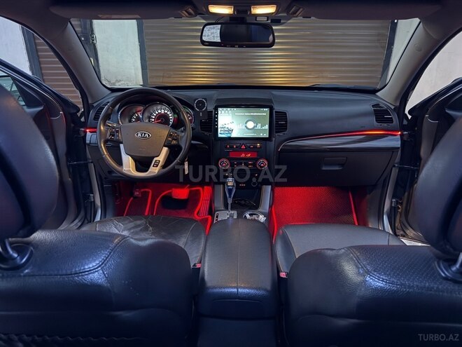 Kia Sorento 2010, 298,000 km - 2.0 л - Beyləqan