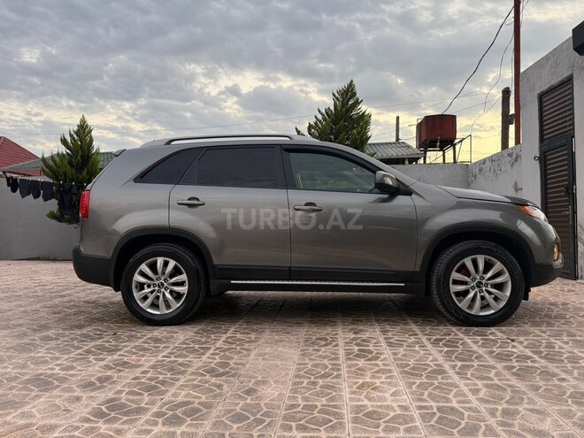 Kia Sorento 2010, 298,000 km - 2.0 л - Beyləqan