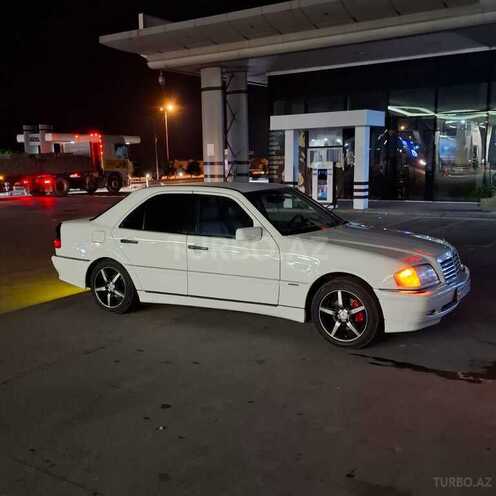 Mercedes C 230 1997, 287,000 km - 2.3 л - Neftçala