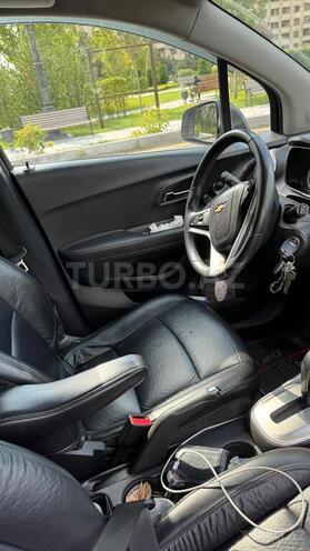 Chevrolet Trax 2015, 150,000 km - 1.4 л - Bakı