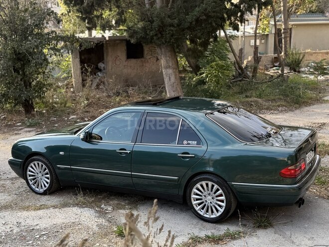 Mercedes E 230 1997, 253,000 km - 2.3 л - Bakı