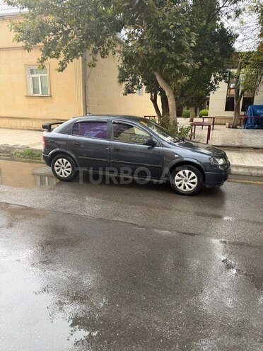 Opel Astra 2002, 256,000 km - 1.6 l - Mingəçevir