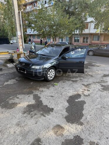 Opel Astra 2002, 256,000 km - 1.6 l - Mingəçevir