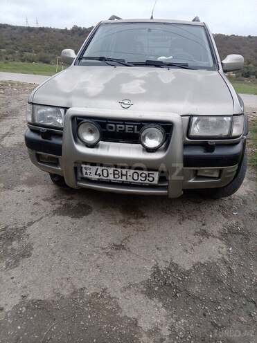 Opel Frontera 1998, 181,000 km - 2.2 l - Quba