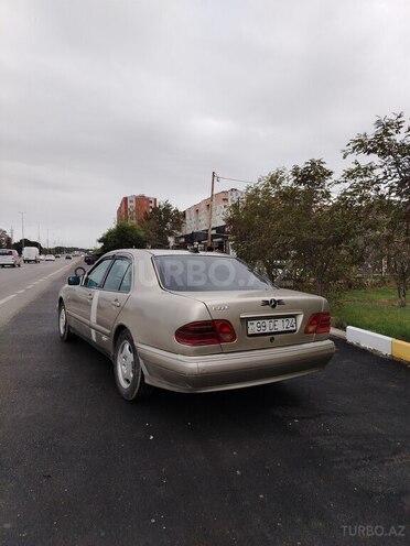 Mercedes E 220 1998, 320,250 km - 2.2 l - Xırdalan