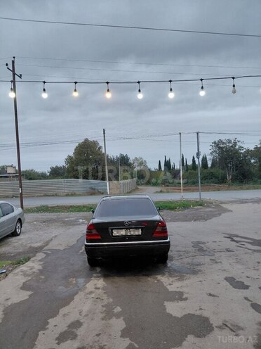 Mercedes C 220 1996, 700,000 km - 2.2 l - Goranboy