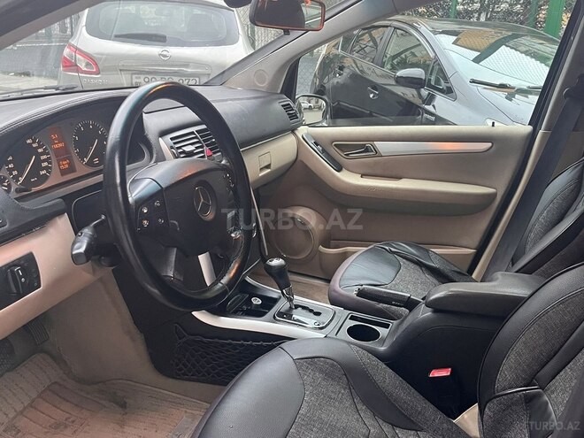 Mercedes B 170 2007, 187,000 km - 1.7 л - Bakı