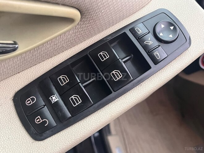 Mercedes B 170 2007, 187,000 km - 1.7 л - Bakı