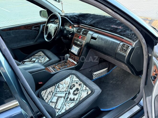 Mercedes E 240 2000, 548,000 km - 2.4 л - Gədəbəy
