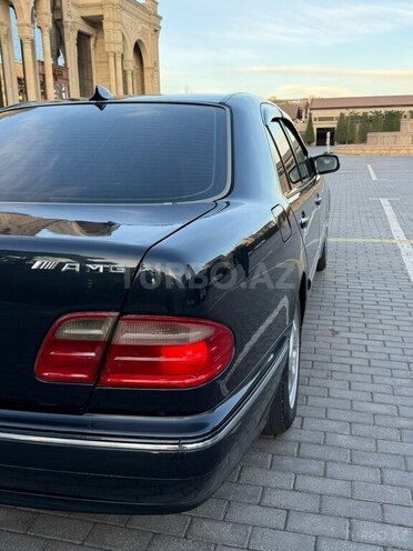 Mercedes E 240 2000, 548,000 km - 2.4 л - Gədəbəy