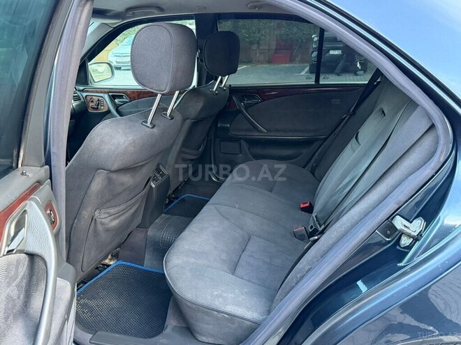 Mercedes E 240 2000, 548,000 km - 2.4 л - Gədəbəy